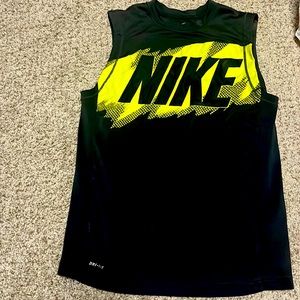 Nike dri fit tank for teen boys
